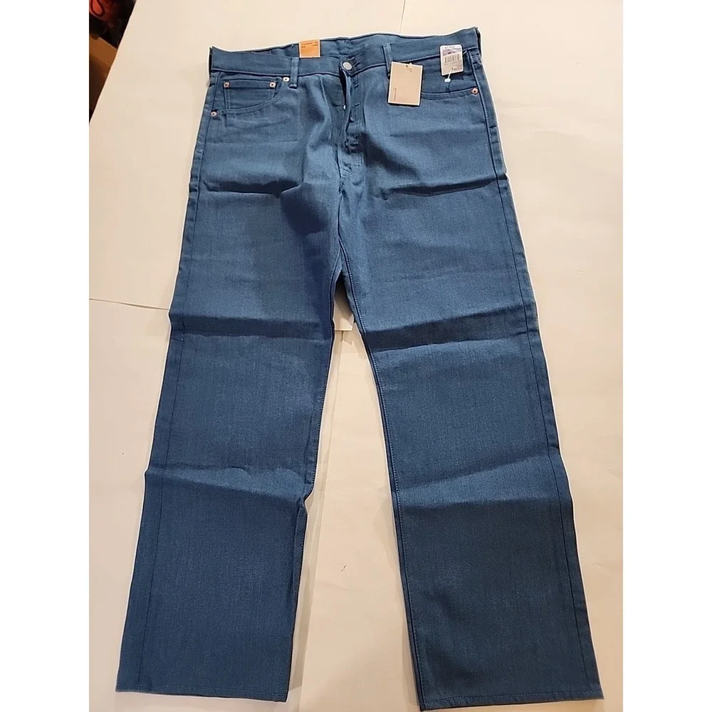 Levi's 501 men's 38X30 Buttonfly Light blue jeans Shrink To Fit Straight Leg NWT